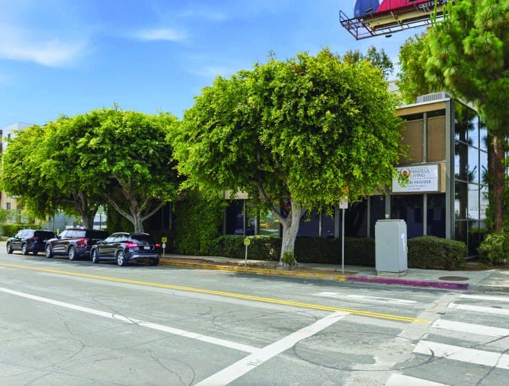 11850 Wilshire Blvd - Image 2