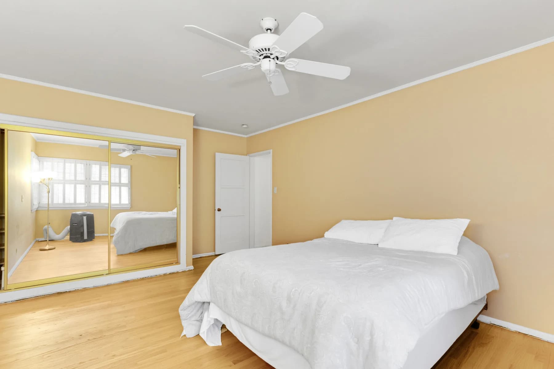 11737 Bellagio Rd - Image 4