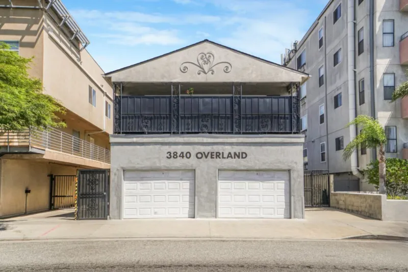 3840 Overland Ave